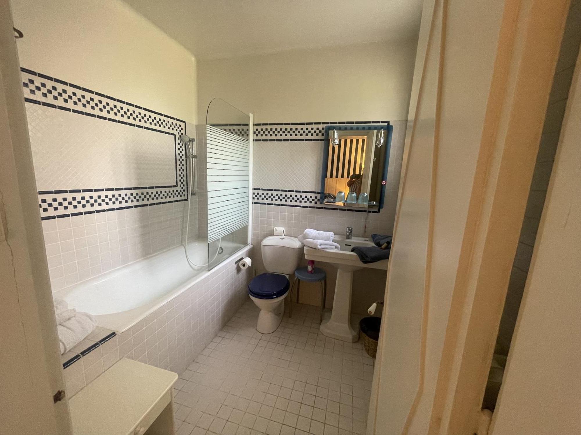 La Colliniere Hotel Sainte-Gemme-Moronval Стая снимка
