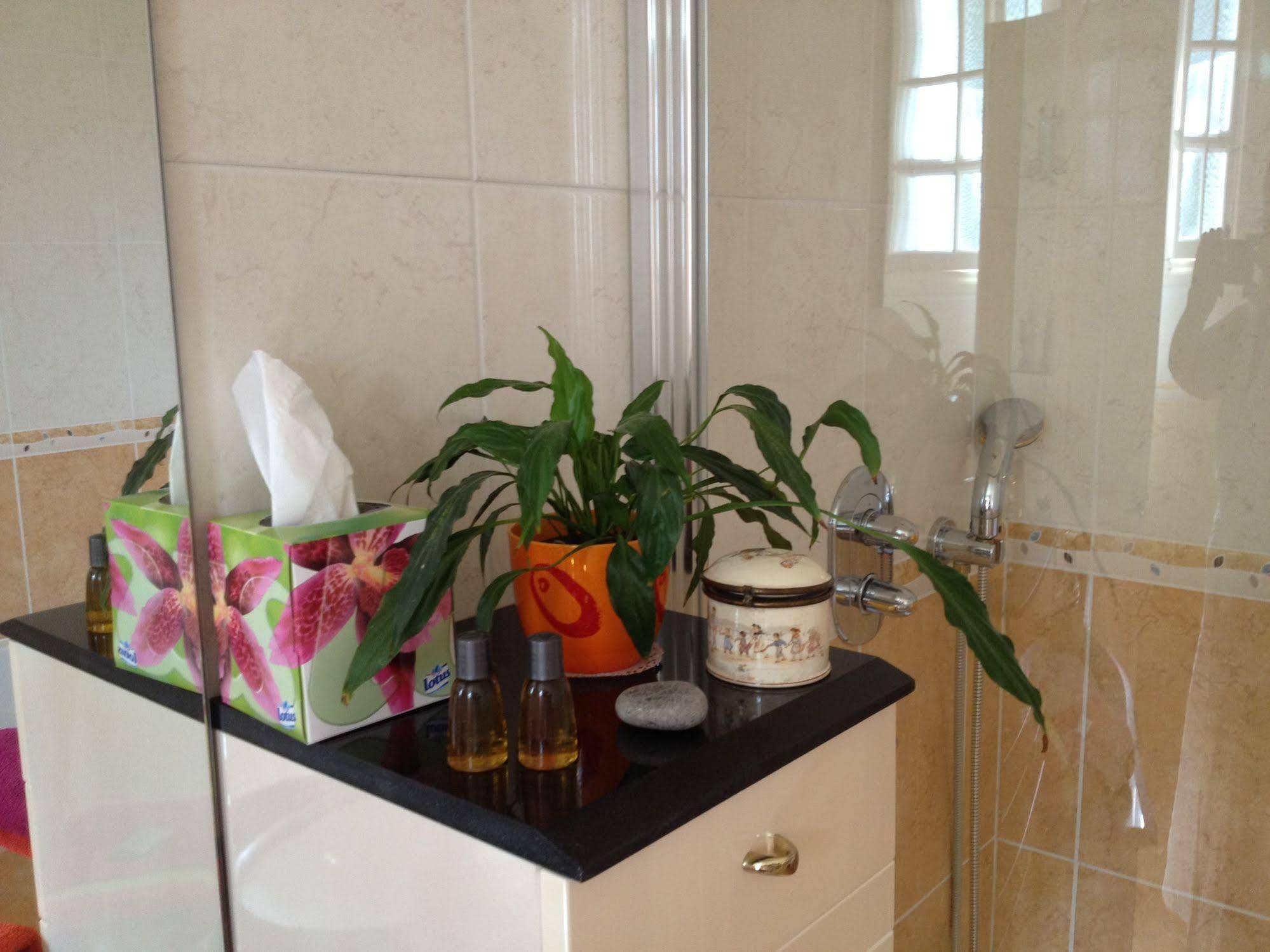 La Colliniere Hotel Sainte-Gemme-Moronval Екстериор снимка