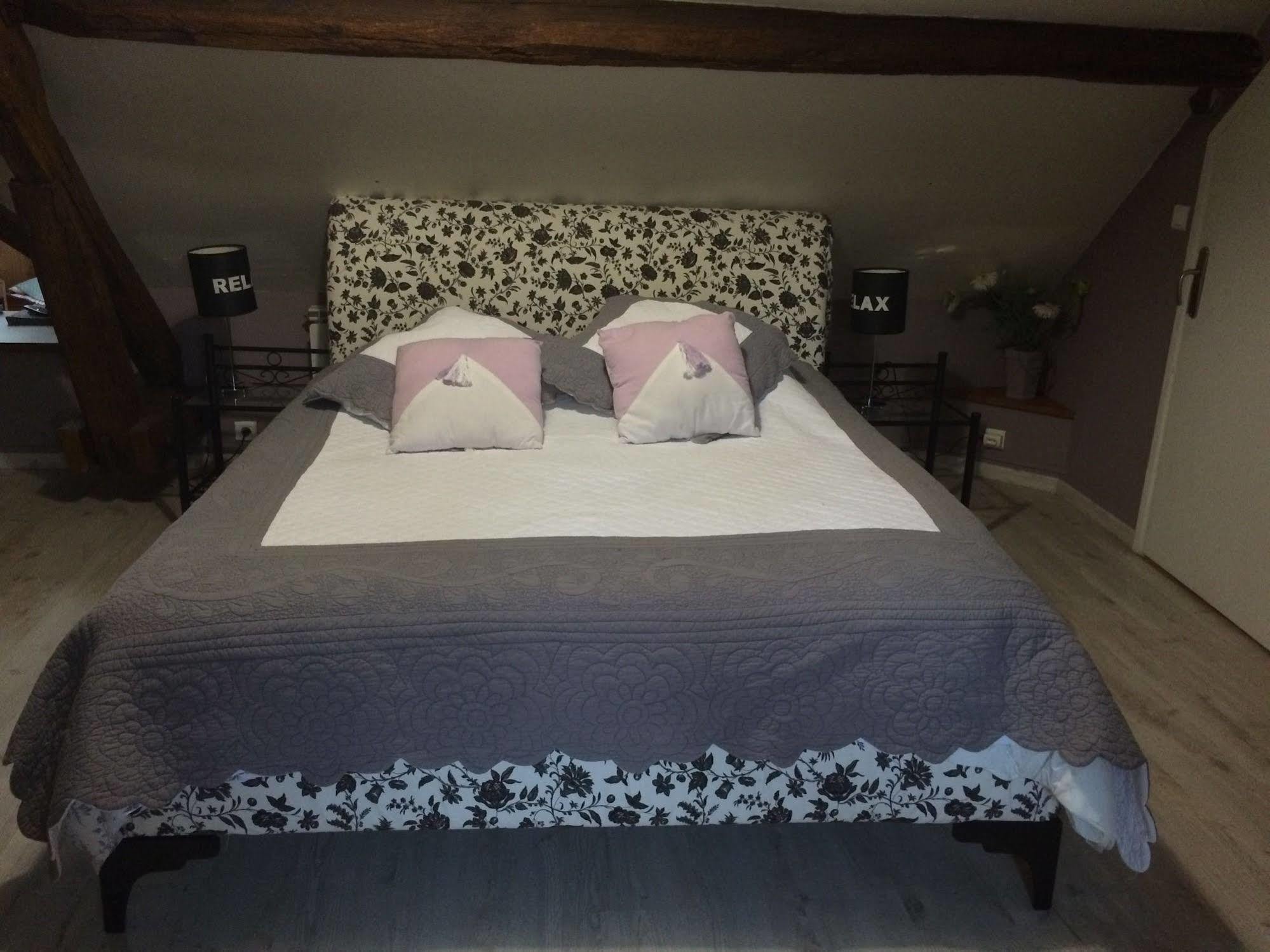 La Colliniere Hotel Sainte-Gemme-Moronval Екстериор снимка